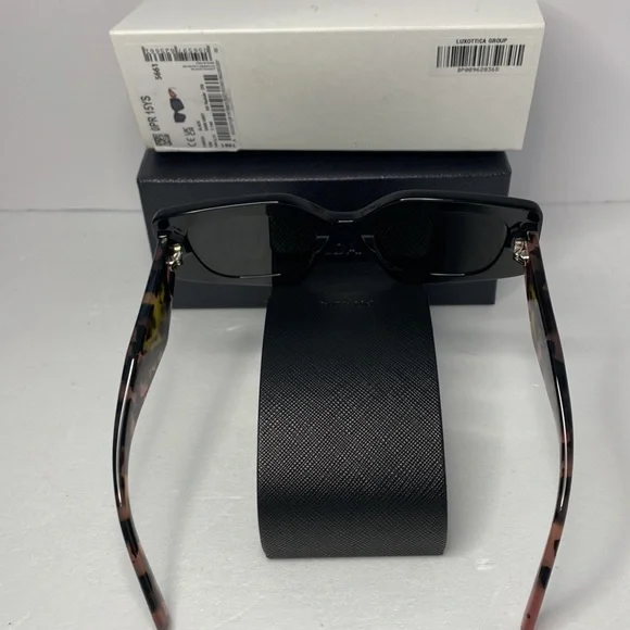 💯- New - PRADA EYEWEAR PR 15YS SUNGLASSESBLACK & PINK